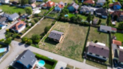 Lassen Sie Ihrer Phantasie freien Lauf: Rohbau mit Erweiterungspotential und großem Grundstück