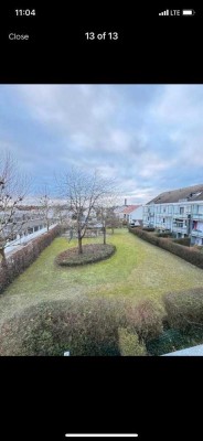 Stilvolle 3-Zimmer-Wohnung mit Balkon und Einbauküche in Gersthofen