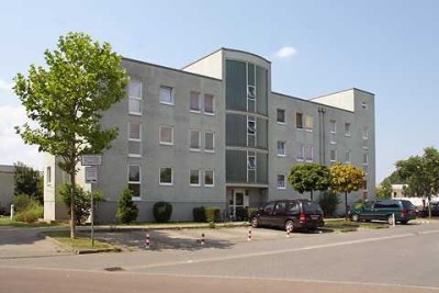 sehr gemütliche 3-Raum-Wohnung mit Wintergarten