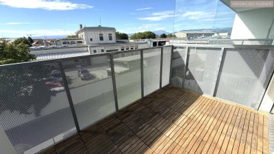 10m² große TERRASSE!!! Top-moderne DG-Wohnung nahe Akademiepark