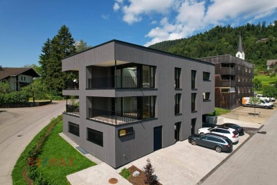 Erstbezug - Familienfreundliche 4-Zimmer-Wohnung mit Weitblick zu vermieten