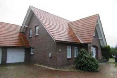 Zwangsversteigerung - Einfamilienhaus in Eversmeer