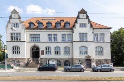 Geräumige 4 Zimmer Familienwohnung im "Alten Rathaus"