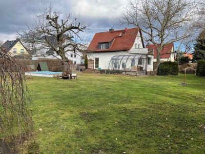 Traumhaftes Einfamilienhaus in Naunhof mit Garten und Pool