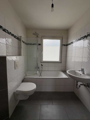 Renovierungsbedürftige Wohnung zu vermieten – 1 Monat mietfrei!