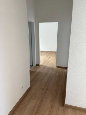 Erstbezug nach Sanierung „Aufm Hügelchen“ - Ruhige 2-Zimmer-Wohnung mit gehobener Innenausstattung