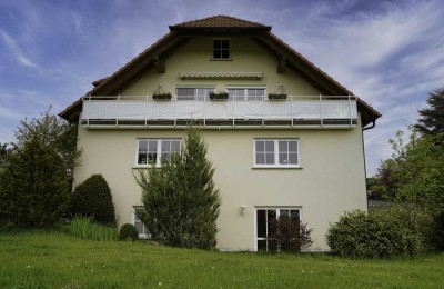 Helle ruhige 4-Zimmer DG-Wohnung in Hausen bei Würzburg