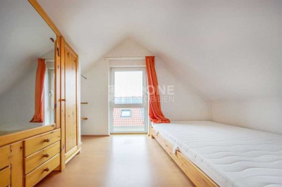 Charmante 2,5-Zimmer-Dachgeschosswohnung mit Balkon