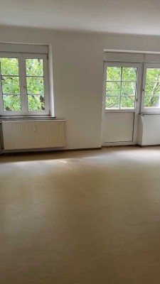 3-ZW mit Balkon und perfekter Anbindung zum ÖPNV
