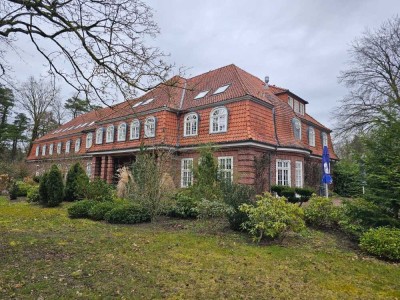 Liebhaberstück Cafe in schöner Lage und Mehrfamilienhaus in Großenkneten-Ahlhorn zu verkaufen.