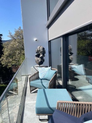 Exklusives Wohnen auf höchstem Niveau – freistehende Villa mit Einliegerwohnung