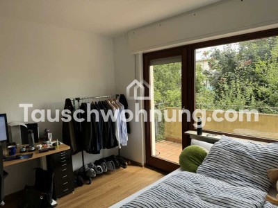 Tauschwohnung: Große Ruhige und Helle Wohnung gegen 1-2 Zimmer