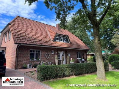 169 m² Familienhaus mit vielen Extras in ruhiger Wohnlage von Estorf zu verkaufen.