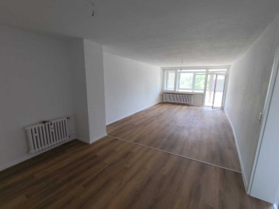 73 m² Wohlfühlwohnung:  2- Zimmer + Aufzug