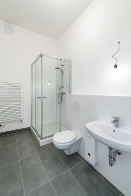 Modern sanierte 2-Zimmer-Wohnung mit Einbauküche