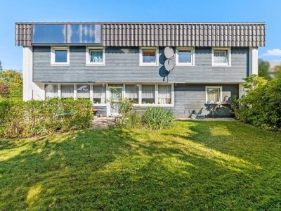 Charmantes Einfamilienhaus mit schönem Garten in ruhiger Lage von Heikendorf