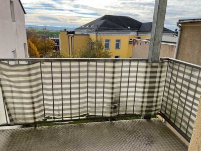 Schöne Dreiraumwohnung mit Südbalkon und tollem Erzgebirgsblick