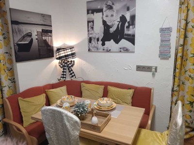 Möblierte 1-Zimmer Ferienwohnung mit tollem Boxspringbett