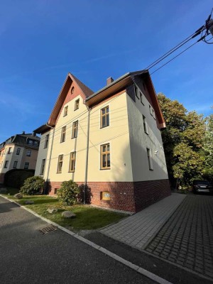 *** helle und freundliche 3 Raumwohnung in Erdmannsdorf ***