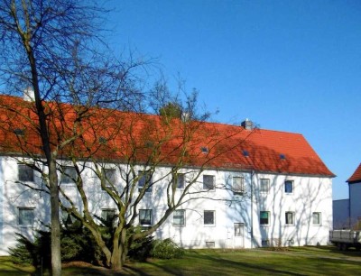 Saarstr. 136, 1 R - Schöne größere Wohnung in grüner Lage mit guter Infrastruktur zum Dezember frei