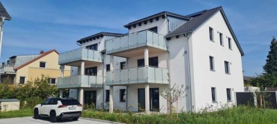 Aktionspreis! 92m² EG-Wohnung mit Privatgarten incl. 2 KFZ Stellplätze, Energieeffizienz KFW40 (01)