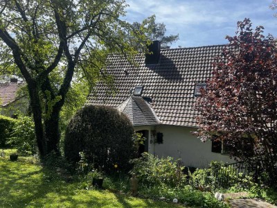 Einfamilienhaus mit großem Garten und Traumblick in Schonungen
