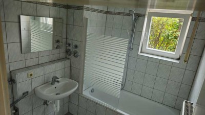 � Erdgeschosswohnung mit Terrasse, Garten & Tiefgaragenoption – Forchheim Ziegeleistraße