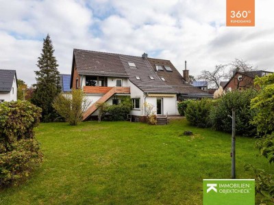 Familienparadies: Große Doppelhaushälfte mit Garage und viel Platz im Garten