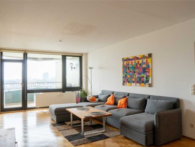 *TRAUMWOHNUNG* vollmöbliert und Balkon mit Rheinblick!