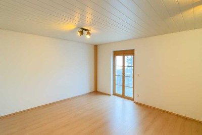 Helle 1,5-Zimmer Wohnung mit Balkon in Altrip