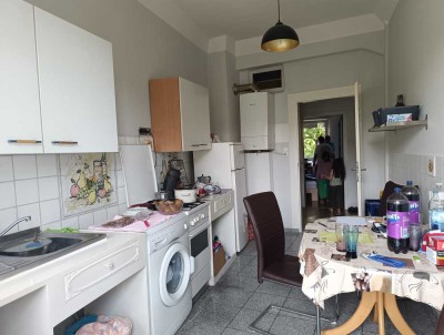 Geschmackvolle 2-Zimmer-Wohnung mit Balkon in Karlsruhe