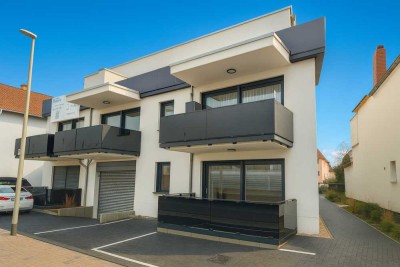 Neubau-Penthouse mit moderner Eleganz und sonnigem Balkon in zentraler Lage von Kelsterbach!