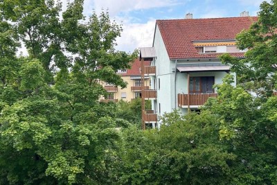 Die ersten eigenen vier Wände! Ab sofort bezugsbereit: 2-Zimmer-Wohnung in Straubing-Süd