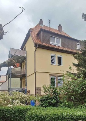 ***Vollvermietetes Dreifamilienhaus in guter Lage und bester Anbindung!***