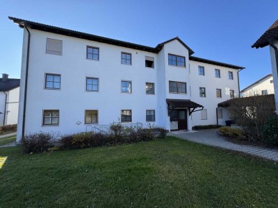 Sehr schöne, große  Wohnung mit Südbalkon und Bergblick in Altmühldorf