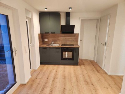 Neubau-Einliegerwohnung (KfW40) mit Terrasse & Stellplatz - Erstbezug in Heuchlingen