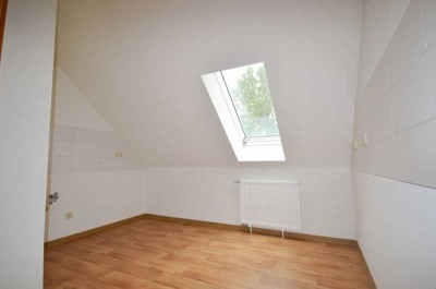 Charmante und großzügige Dachgeschosswohnung!