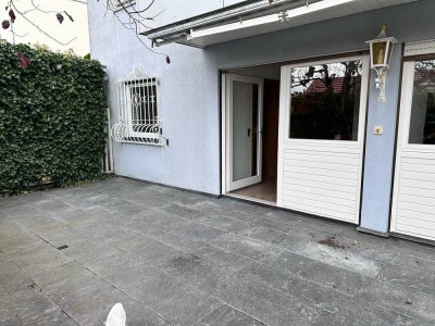 Gemütliche 2-Zimmer-Wohnung mit separaten Eingang und grosser Terasse