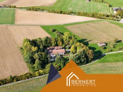 Rarität: Großzügiges Anwesen in seltener Alleinlage – über 8.000 m² Grund mit zwei Wohnhäusern