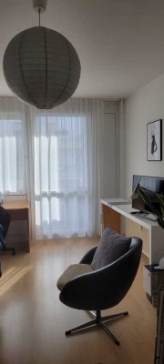 Attraktive Wohnung mit Balkon und EBK in München Milbertshofen