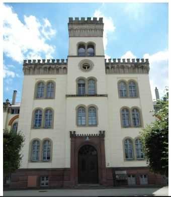Repräsentative 2-Zimmer-Wohnung mit Balkon in Tübingen