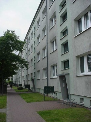 Sofort bezugsfertige 3-Raum-Wohnung mit Balkon!