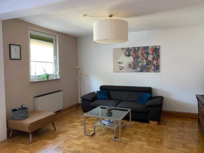 wunderschöne Dachgeschosswohnung mit großer Dachterrasse