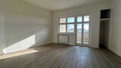 Attraktive, vollständig modernisiert 2-Zimmer-Wohnung