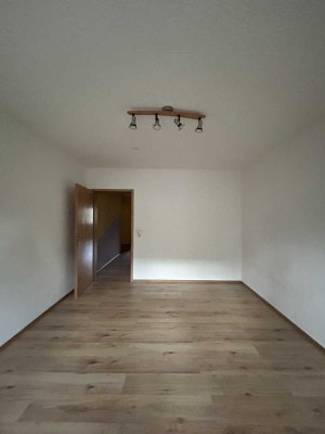 Schöne 4-Zimmer-Wohnung mit Balkon in zentraler Lage von Ennepetal