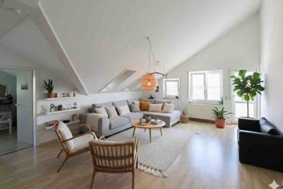 Top-Aussichtslage: 3-Zimmer-Wohnung mit Balkon, Aufzug, Tiefgarage & Stellplatz