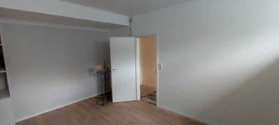 Erstbezug nach Sanierung: Attraktive 2-Zimmer-EG-Wohnung in Hildesheim