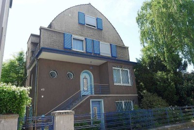ehem. Arztvilla auf ca. 1.900m² Grundstück