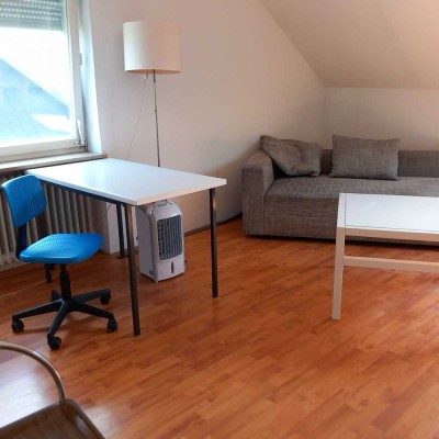 Möbliertes Apartment Ortsrandlage im Grünen