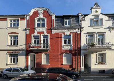 Charmantes, saniertes und unvermietetes 3-Parteien-Haus in zentraler Lage von Bonn-Rüngsdorf